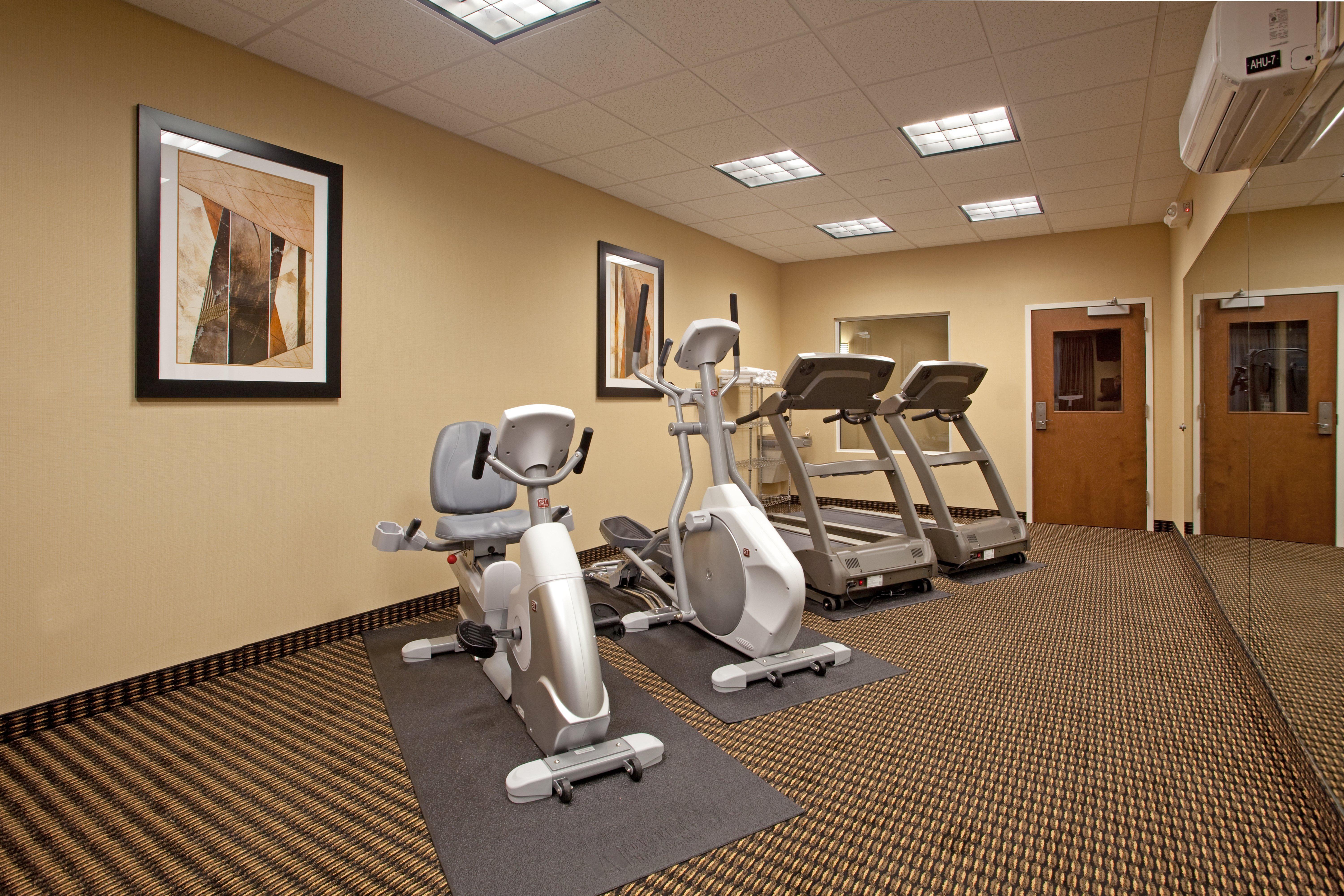 Holiday Inn Express Pembroke By Ihg Exteriér fotografie