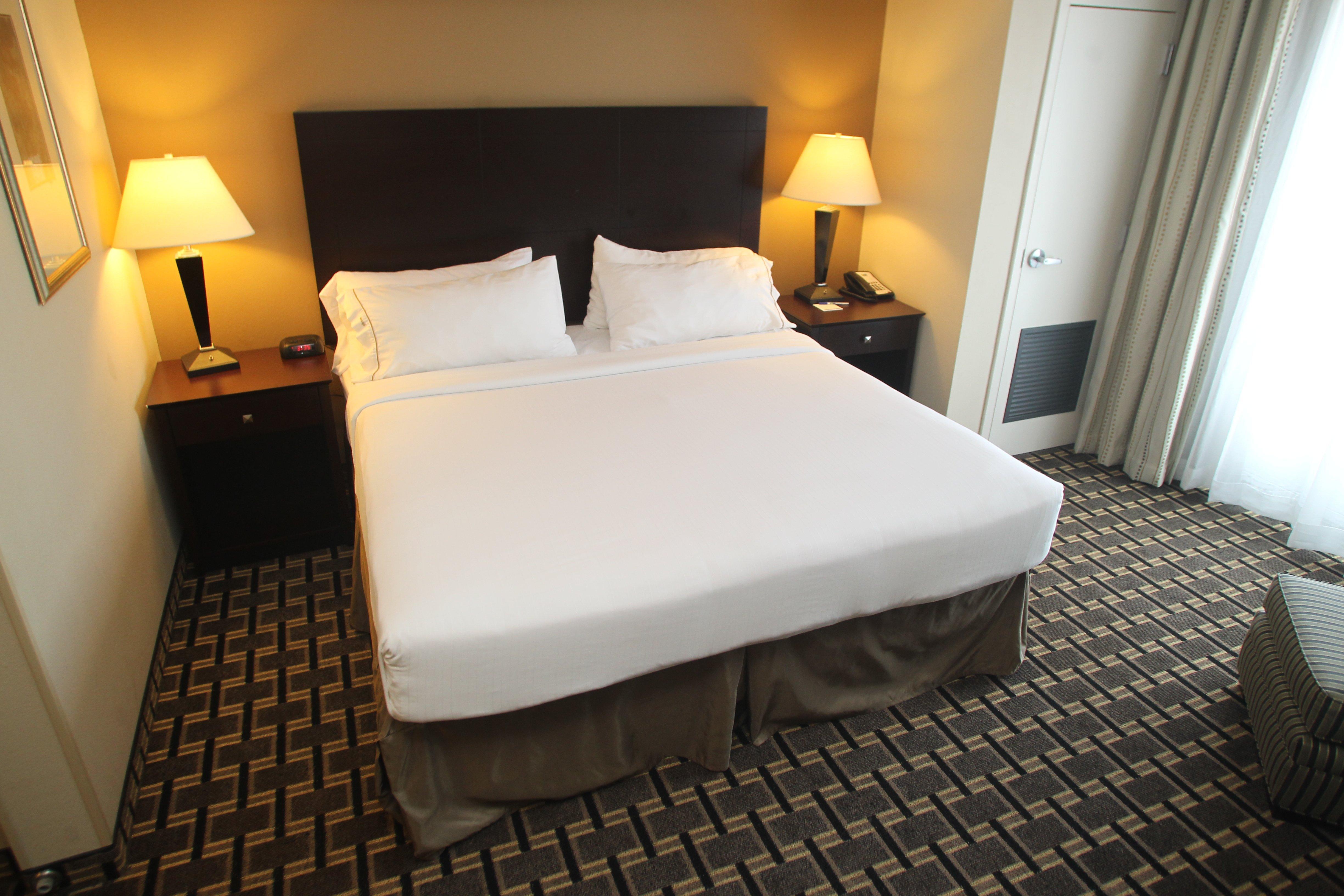 Holiday Inn Express Pembroke By Ihg Exteriér fotografie