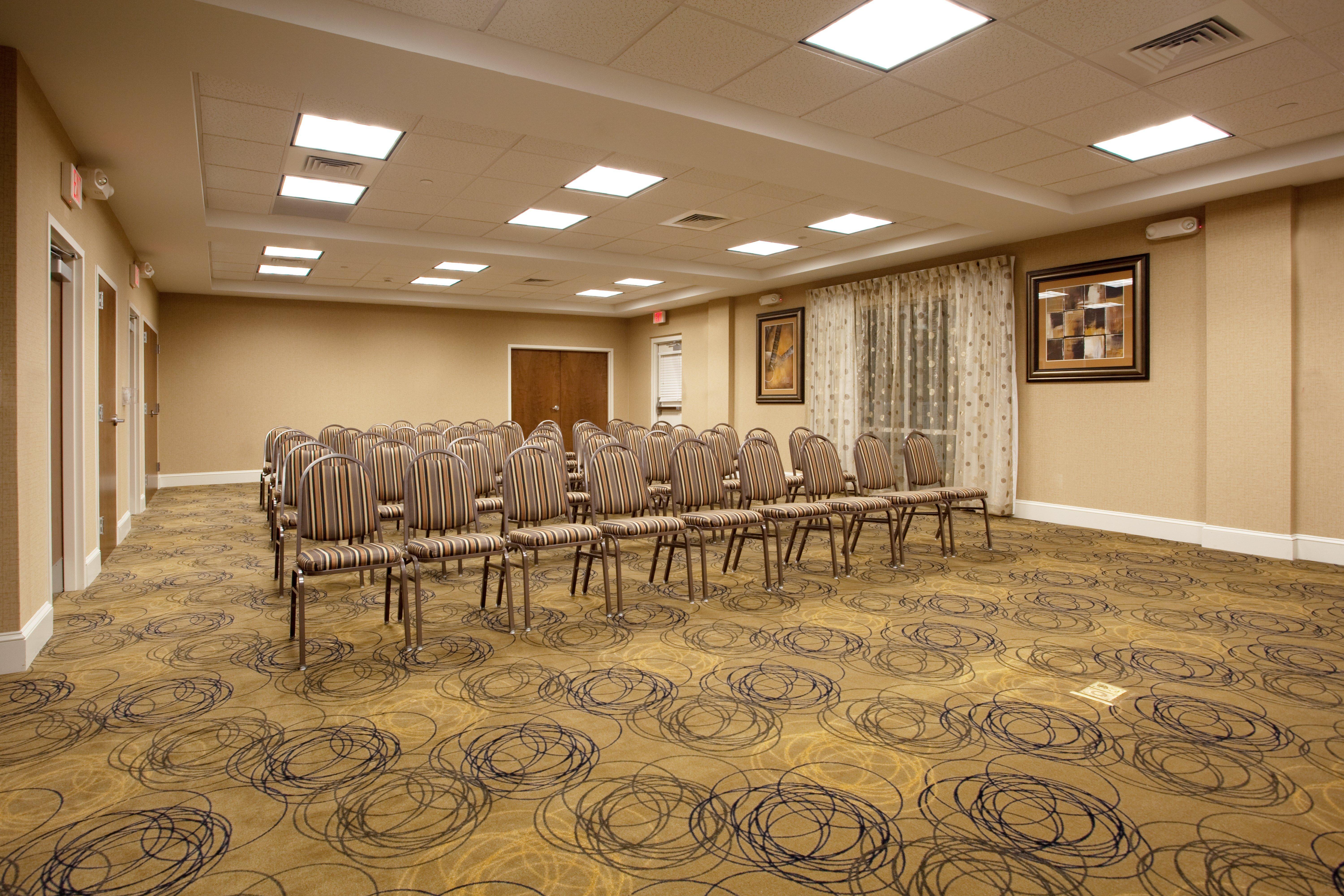 Holiday Inn Express Pembroke By Ihg Exteriér fotografie